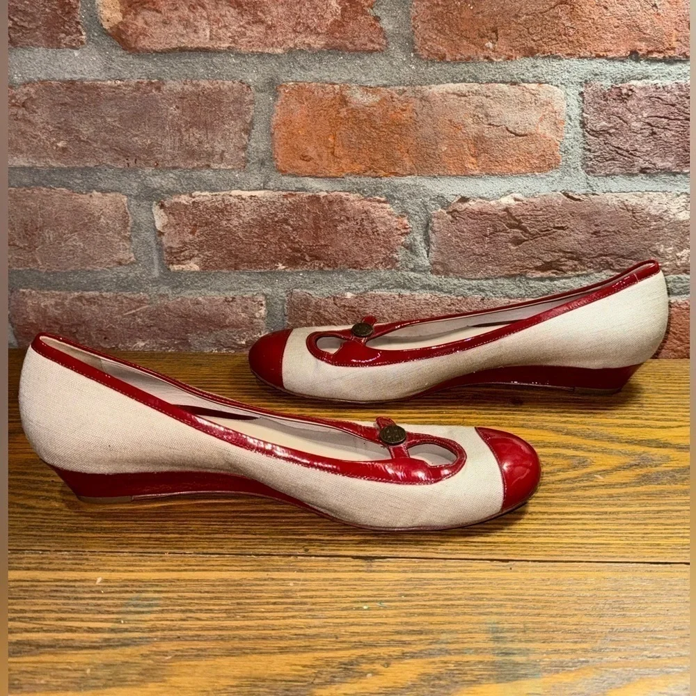 Cole Haan Women's Mary Jane Shoe Red Patent Tan Beige Linen Low Wedge Size 11B - Picture 4 of 10